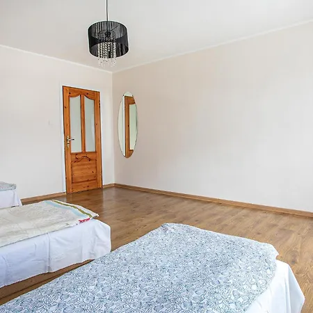 3 Bedroom Awesome In